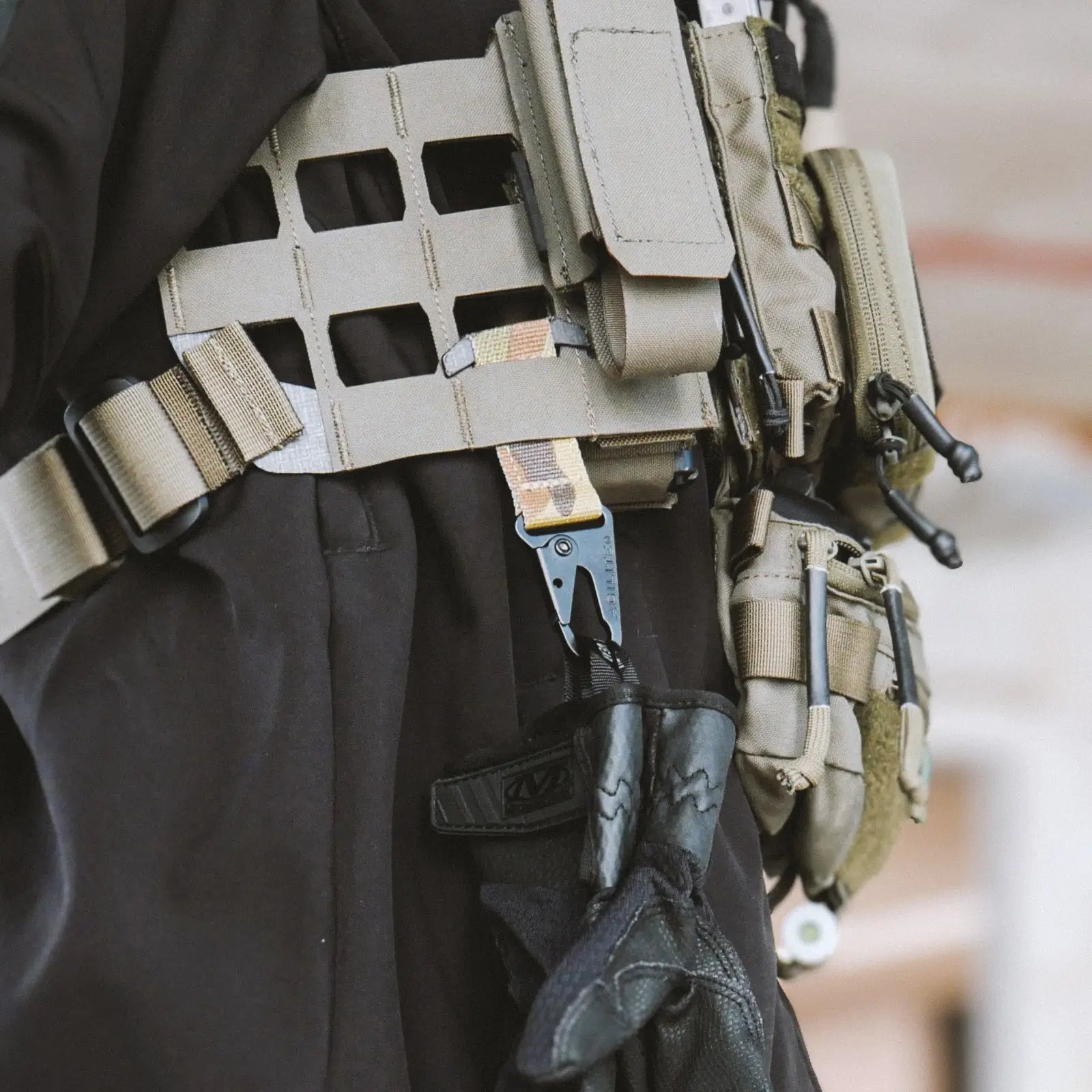 AGILITE® Glove Hanger